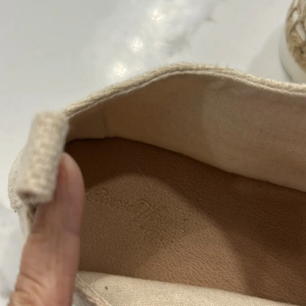 Universal Thread New With Tags Cream Joelle Espadrille Lace Up Shoes. Size 8 1/2